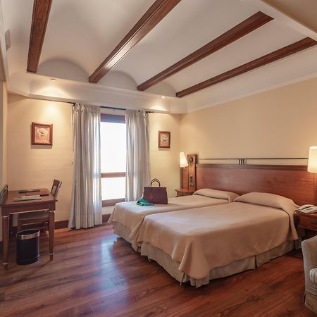 Hotel Abades Guadix Exterior photo
