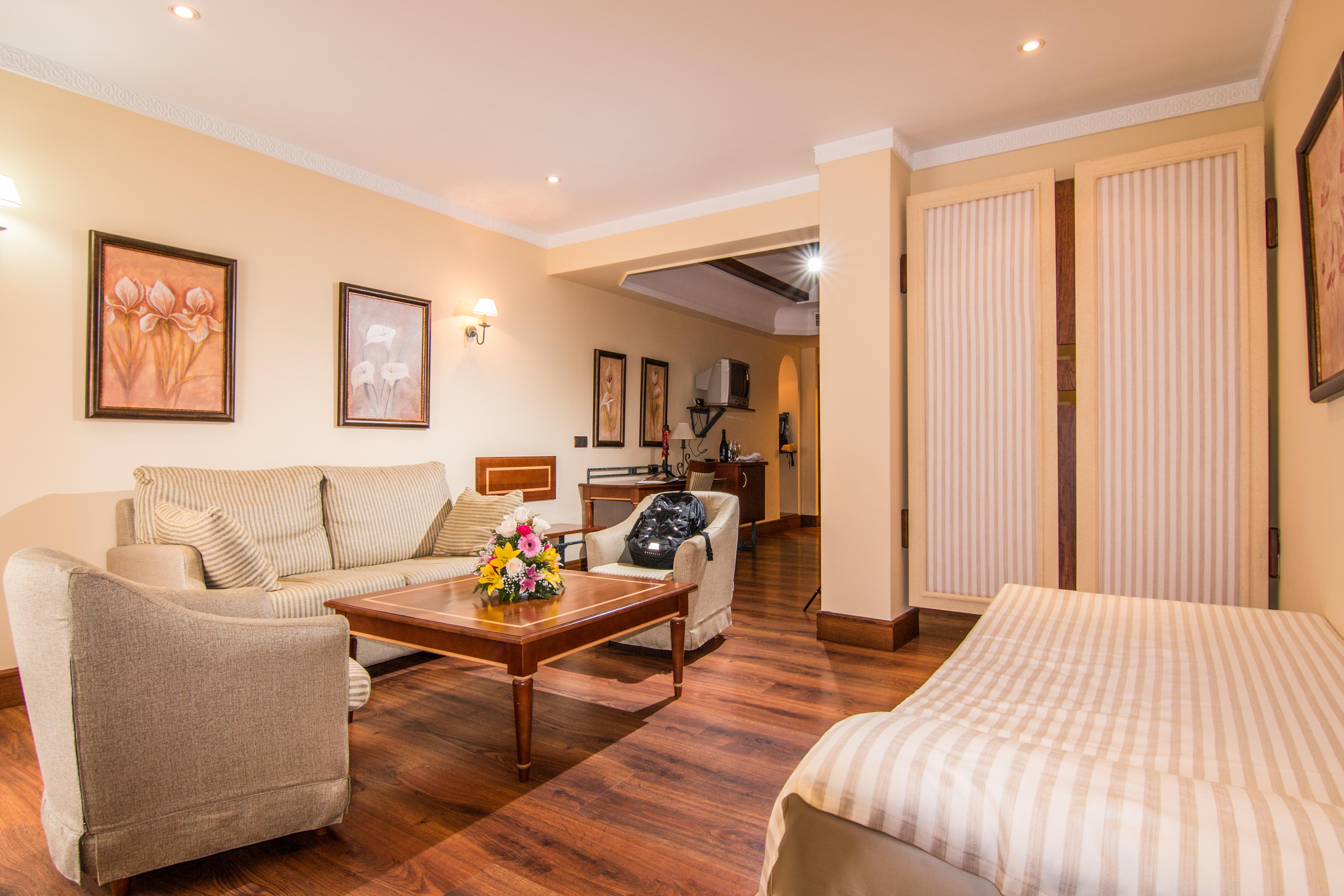 Hotel Abades Guadix Exterior photo
