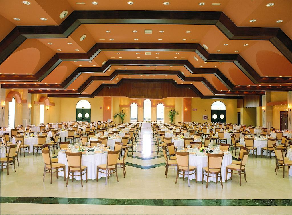 Hotel Abades Guadix Restaurant photo