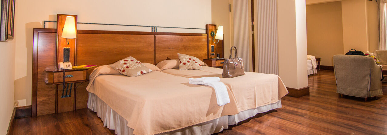 Hotel Abades Guadix Exterior photo